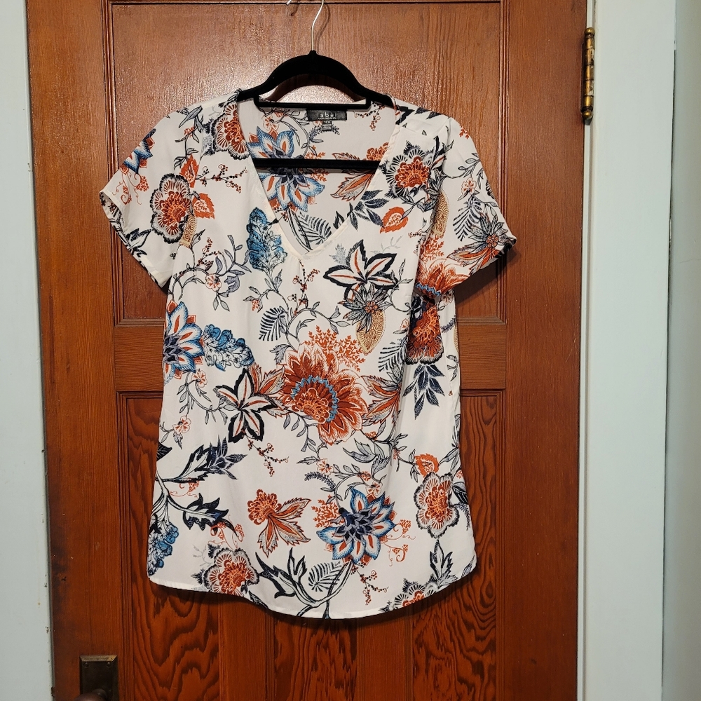 Any 2 for $20 Beautiful blouse